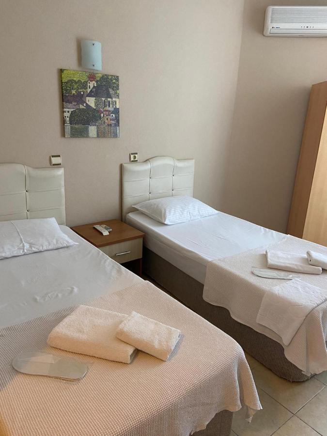 Nese Hotel เซสเม ภายนอก รูปภาพ